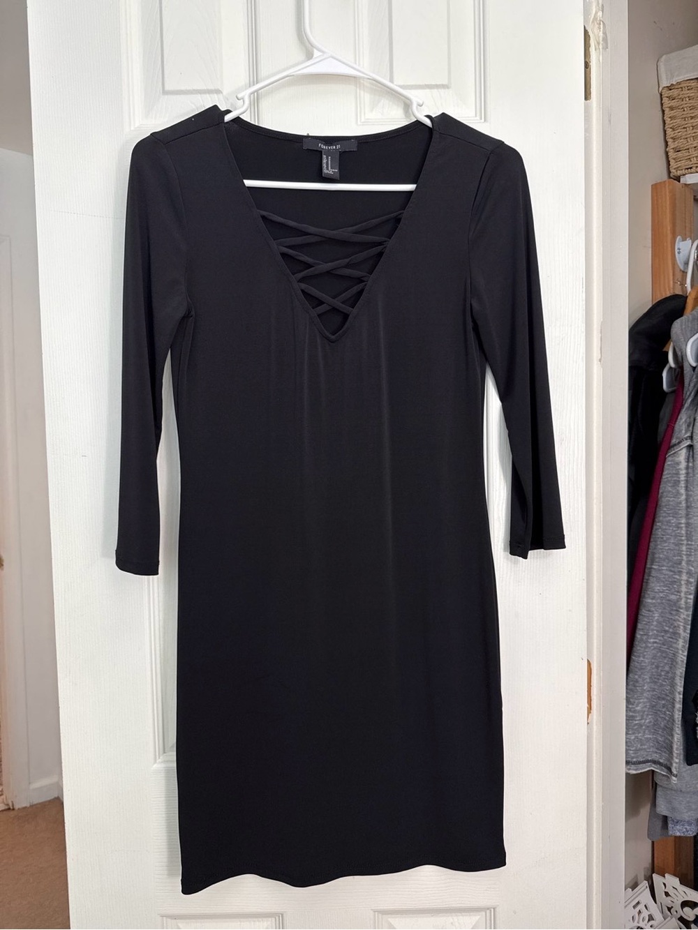 Forever 21 Black Long Sleeve Crisscross V-Neck Dress